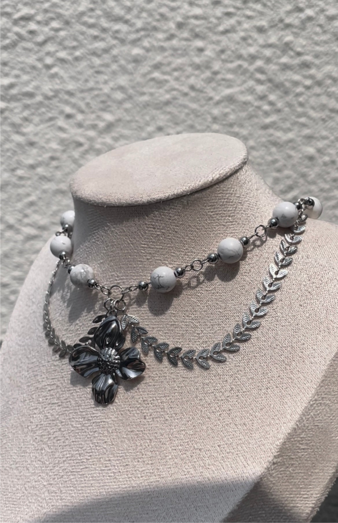 Parure « Neige Sacrée » Howlite Blanche